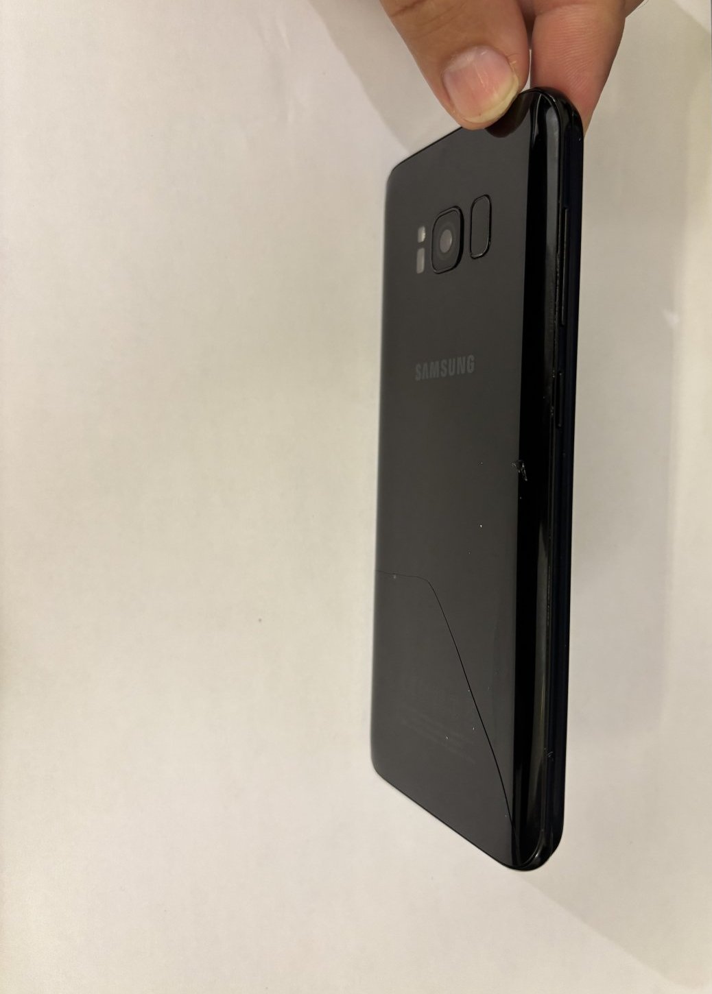 Samsung S8  Black 64GB – photo 5 of 8