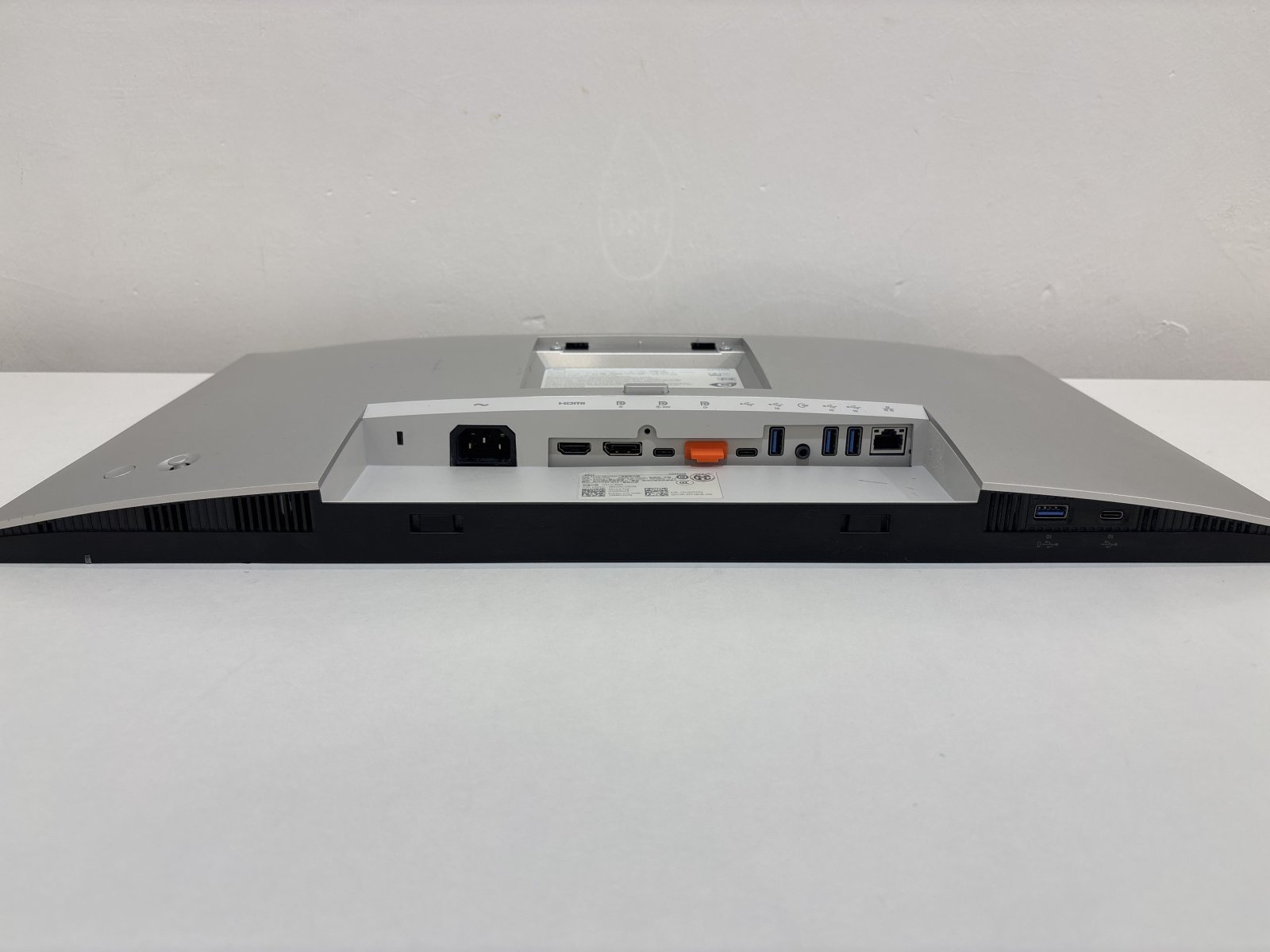 Flat Panel Monitor Dell Model U2422HE (with stand) – photo 5 of 6