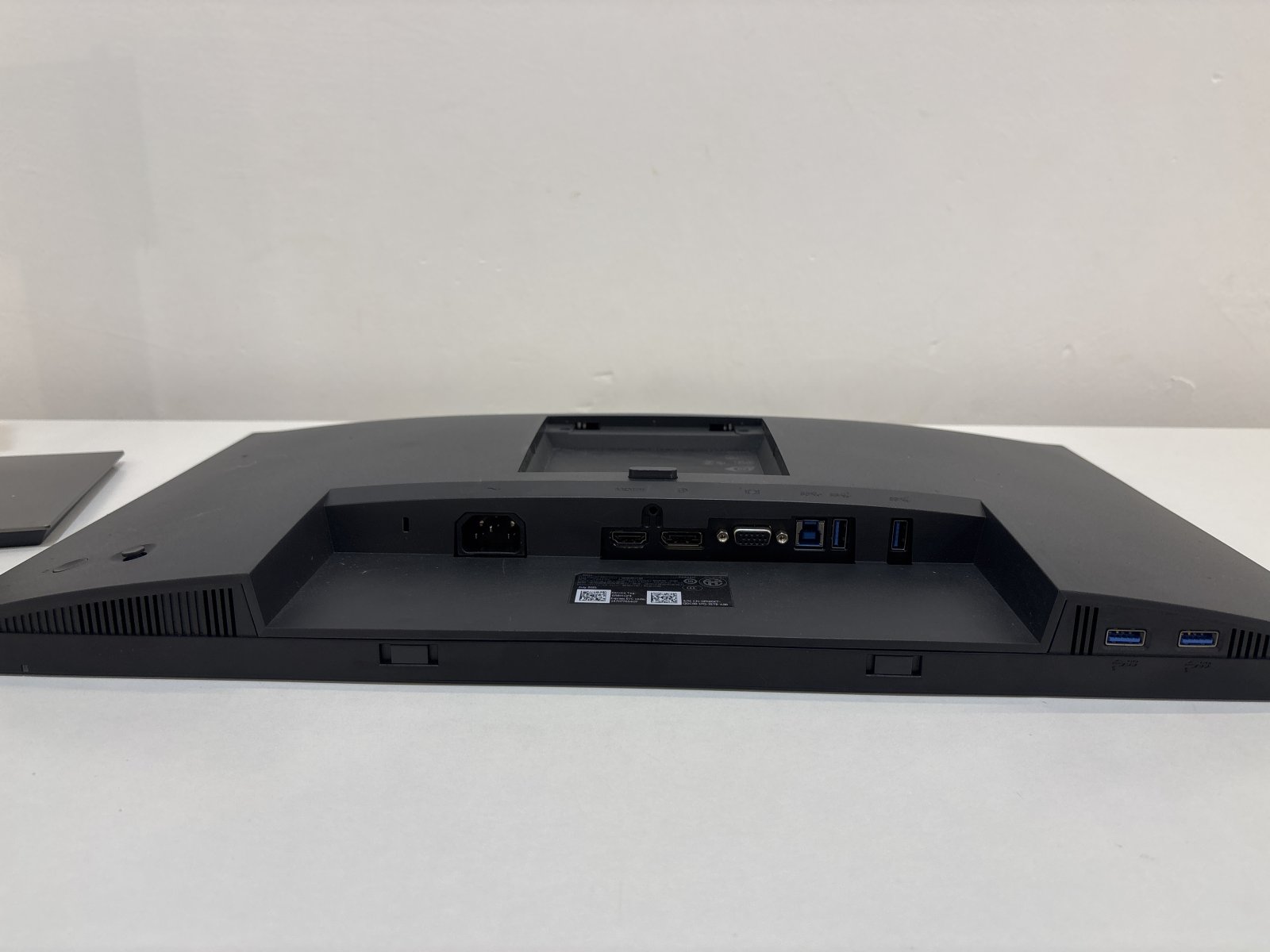 Flat Panel Monitor Dell Model P2422H (with stand) – photo 5 of 8