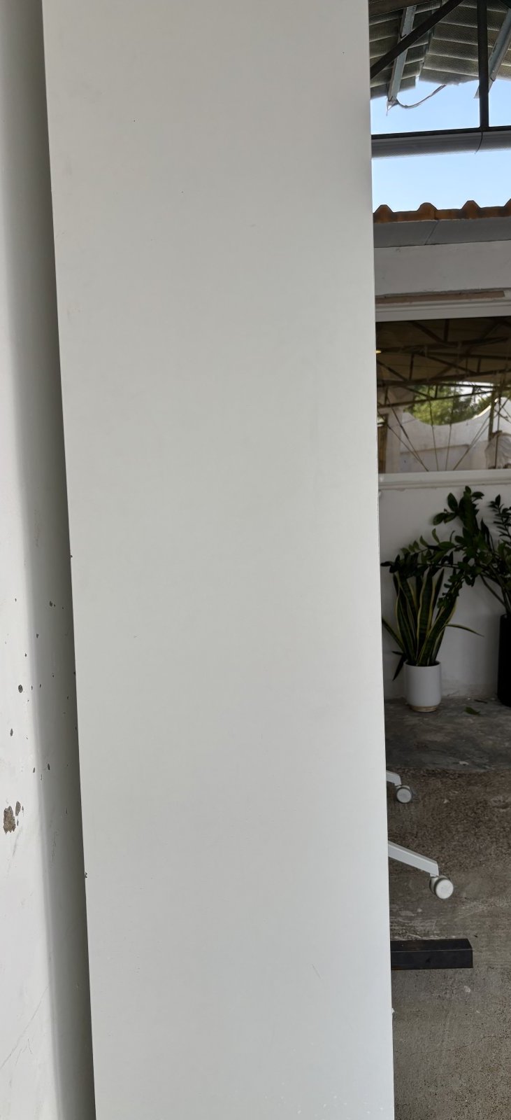 Used White 2-Door Storage Cabinet with Shelves – 195 × 100 × 40 cm – photo 2 of 4